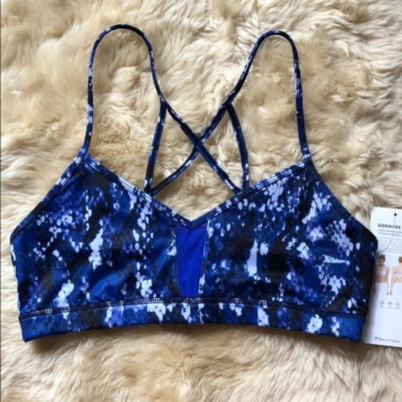 SALE Alo Yoga Goddess Bra Open Back Python Snake - Picture 4 of 6